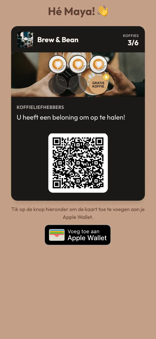 Telefoonscherm met Maya's kaart op 3 van de 6 stempels, een melding dat er een beloning klaarstaat en een knop om de kaart aan Apple Wallet toe te voegen.