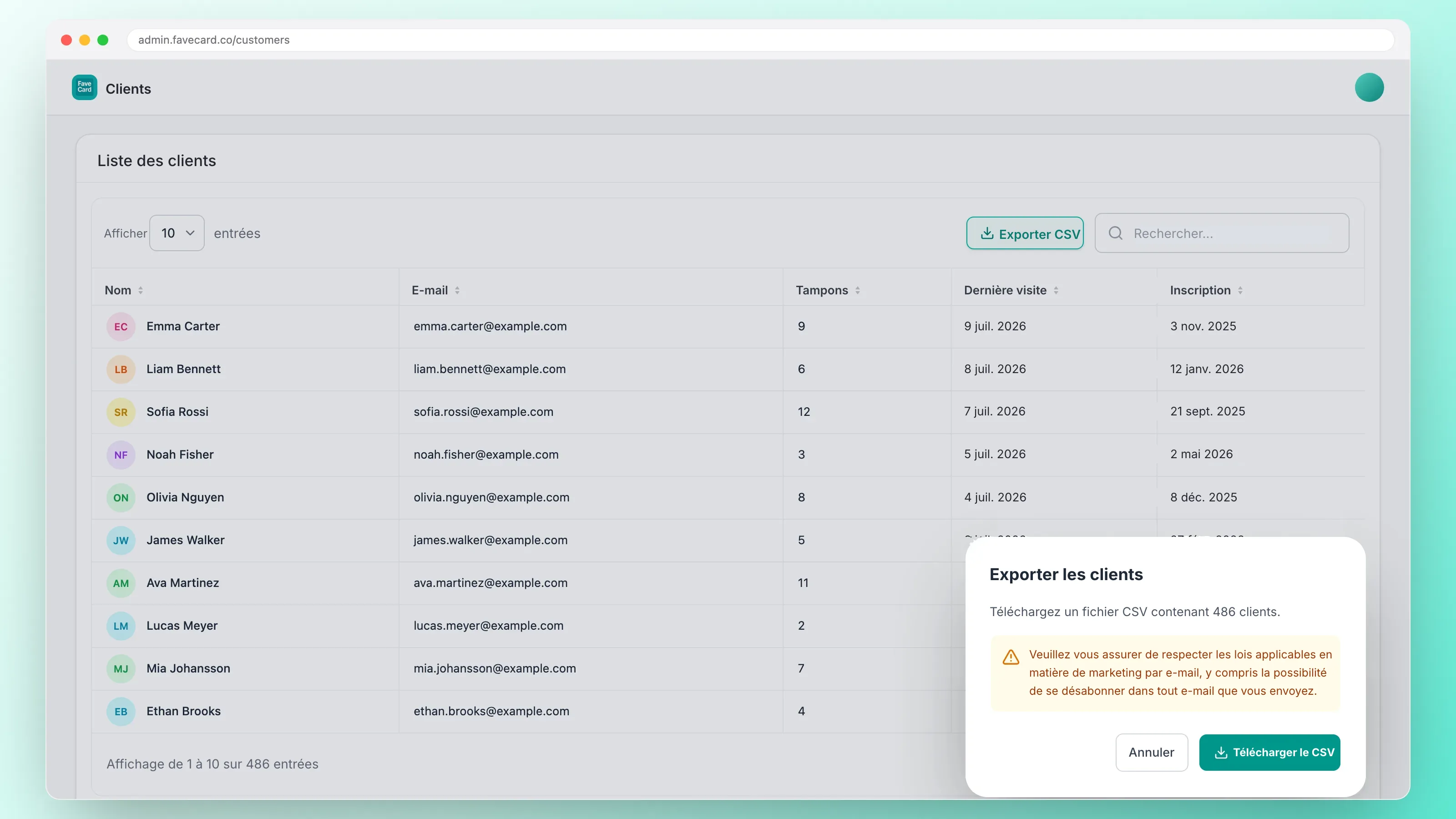 Tableau de bord FaveCard affichant une liste de clients avec noms et adresses e-mail et une fenêtre d'export CSV pour 486 clients