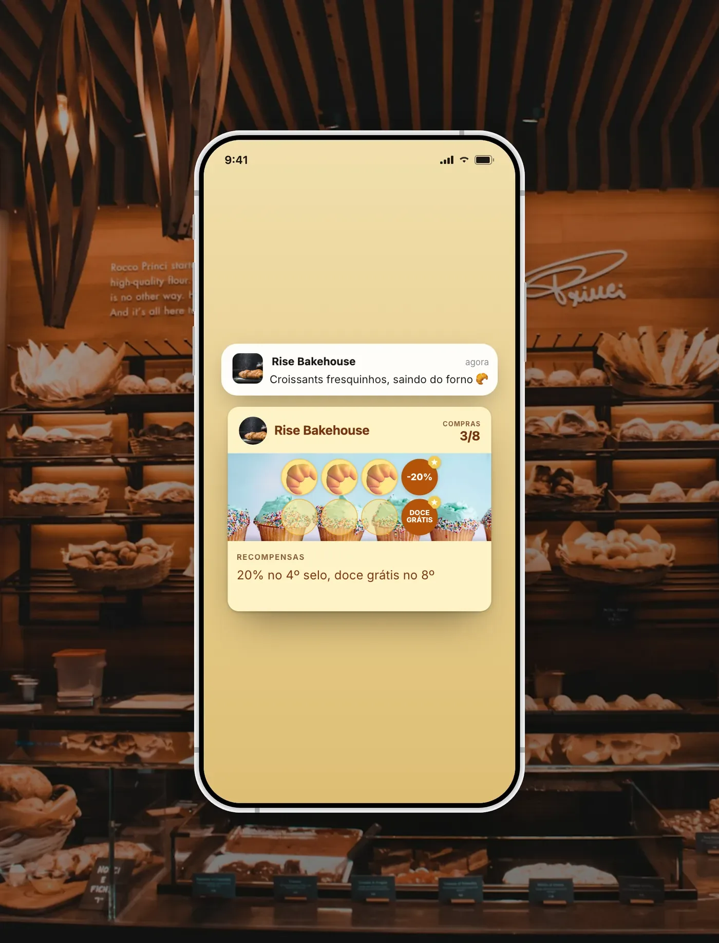 Cartão de fidelidade da Rise Bakehouse no wallet com uma mensagem do negócio na tela de bloqueio.