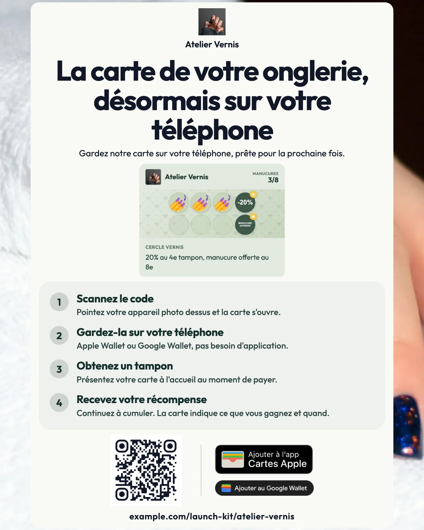 « Guide à votre image » d'Atelier Vernis : quatre étapes pour obtenir et utiliser la carte de fidélité, avec un QR code et les boutons Apple Wallet et Google Wallet